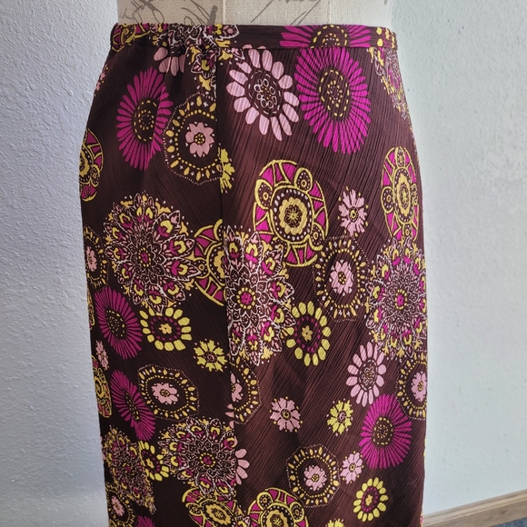 MICHELE MICHELE Retro Floral Skirt - Picture 3 of 3